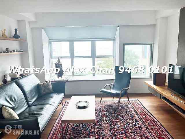 Pok Fu Lam - Albany Court 01
