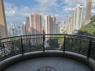 中半山 - 嘉富麗苑1座 06