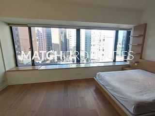 Mid Levels Central - Gramercy 02