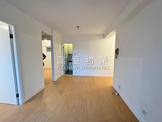 跑馬地 - 愉寶大廈 03