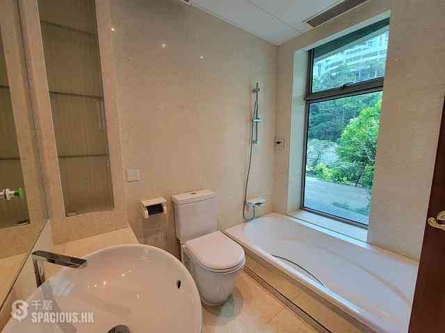 Mid Levels Central - Regence Royale Tower 1 11