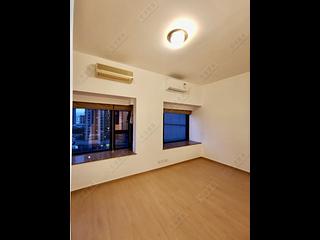 West Kowloon - The Arch Moon Tower (Block 2A) 04