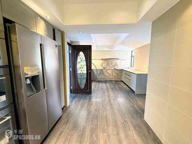 Causeway Bay - Fontana Gardens Block 14-17 02