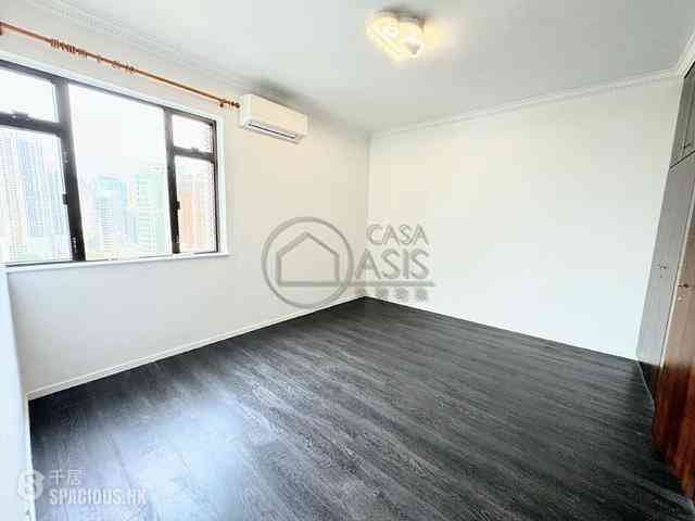 Causeway Bay - Fontana Gardens Block 14-17 06