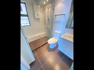 Mid Levels Central - Robinson Place 03