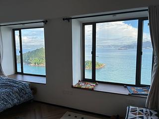 Kennedy Town - Serene Court 03