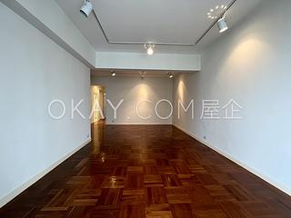 Mid Levels Central - Pak Fai Mansion 03