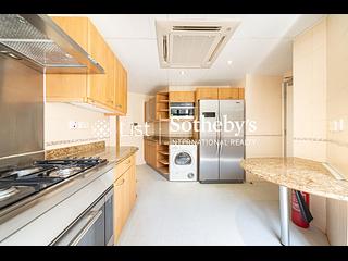 Mid Levels Central - Fairlane Tower 11
