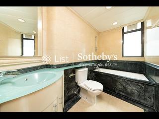 Mid Levels Central - Fairlane Tower 12