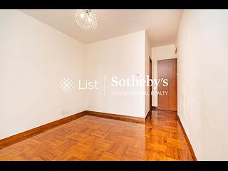 Mid Levels Central - Elegant Terrace 06