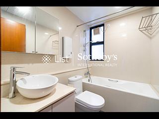 Mid Levels Central - Elegant Terrace 08