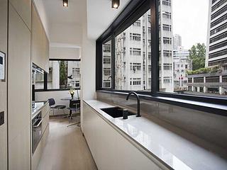 Sheung Wan - 379, Queen's Road Central 02