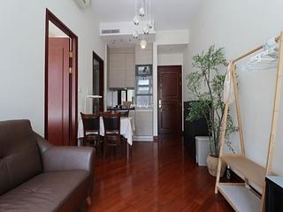 Wan Chai - The Avenue Phase 2 03