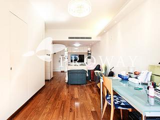 Wan Chai - Convention Plaza Apartments 03