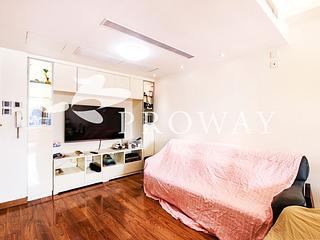 Wan Chai - Convention Plaza Apartments 04