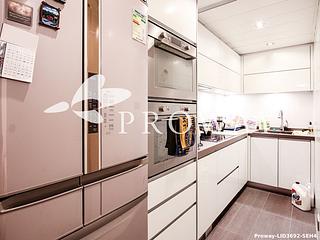 Wan Chai - Convention Plaza Apartments 07