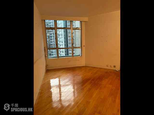 Ap Lei Chau - South Horizons Phase 3 Mei Wah Court (Block 22) 02