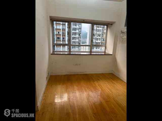 Ap Lei Chau - South Horizons Phase 3 Mei Wah Court (Block 22) 13