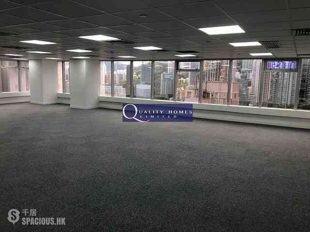Central - Universal Trade Centre 01