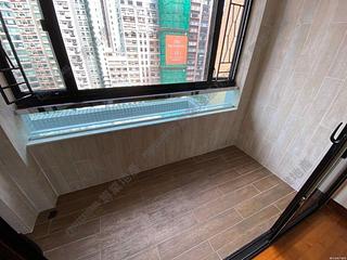 Mid Levels Central - Winsome Park 10