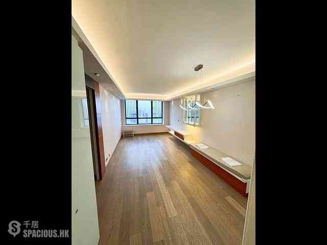 Mid Levels Central - Winsome Park 01
