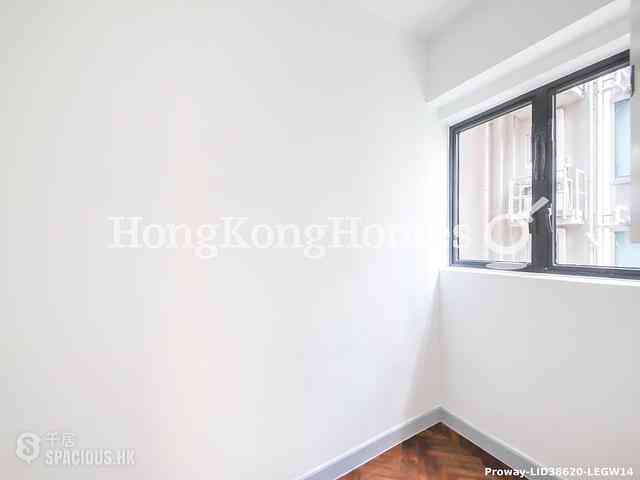 Ap Lei Chau - South Horizons Phase 4 The Oasis Berkeley Court (Block 33) 10