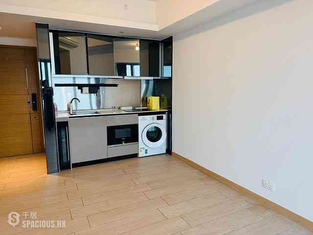 Tung Chung - Century Link Phase 2 Tower 1B 06