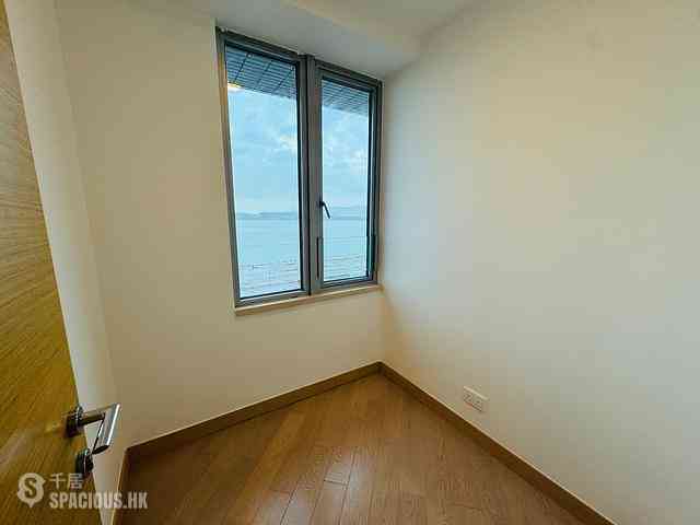 Tung Chung - Century Link Phase 2 Tower 1B 08