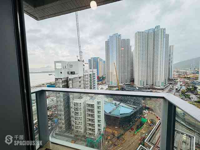 Tung Chung - Century Link Phase 2 Tower 1B 10