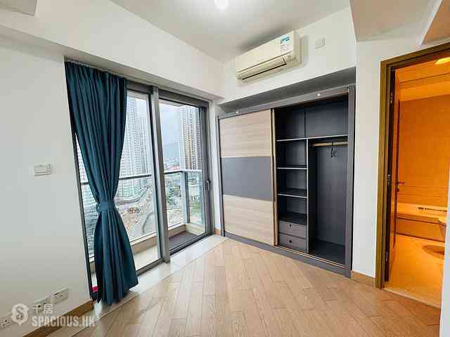Tung Chung - Century Link Phase 2 Tower 1B 12