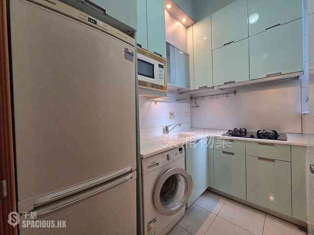 Tung Chung - Coastal Skyline Phase 1 Block 1 02