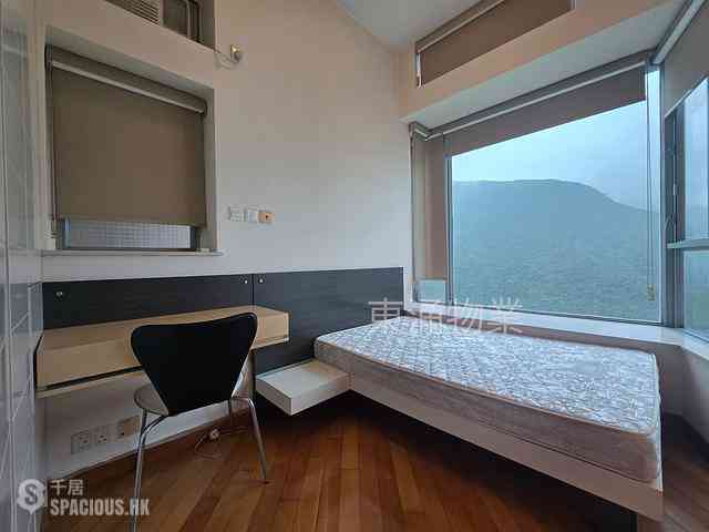 Tung Chung - Coastal Skyline Phase 1 Block 1 07