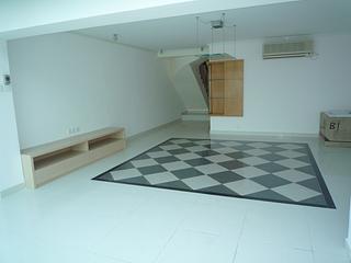 Clear Water Bay - Silver Fountain Terrace 05