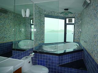Clear Water Bay - Silver Fountain Terrace 08