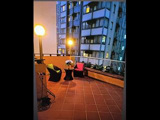 Wan Chai - Shu Fat Building 07