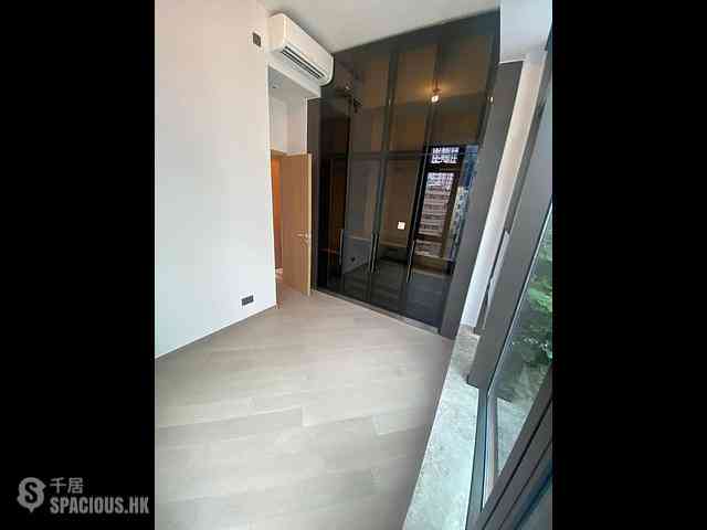 Hung Hom - The Vantage 03