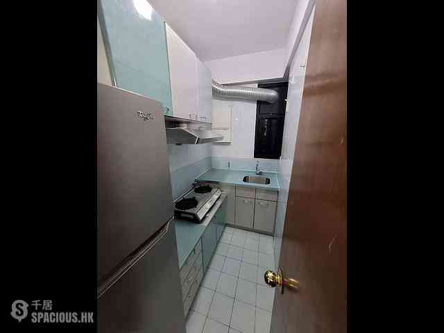 Kennedy Town - Scholar Court 09