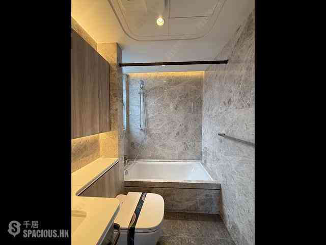 Wong Chuk Hang - The Southside Phase 4A La Montagne I 01