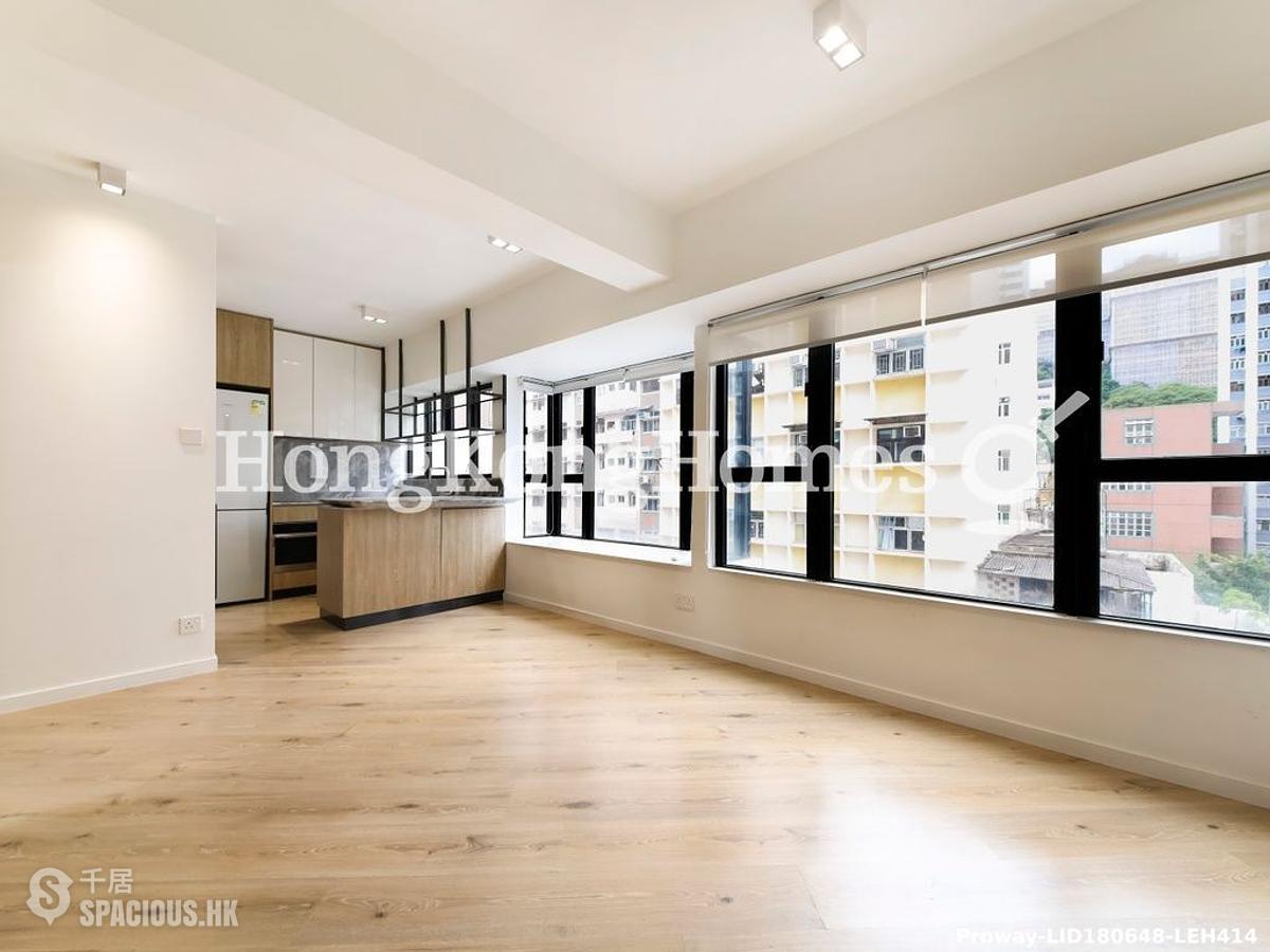 Sai Ying Pun - 111, High Street 01