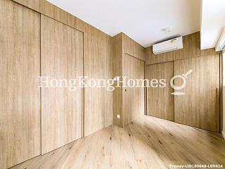 Sai Ying Pun - 111, High Street 05
