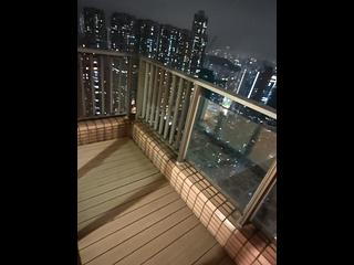 Tai Kok Tsui - Harbour Green 08
