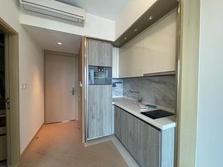 Cheung Sha Wan - Grand Victoria 03