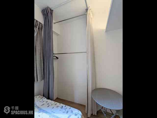 Sheung Wan - 242-244A, Queen's Road Central 05