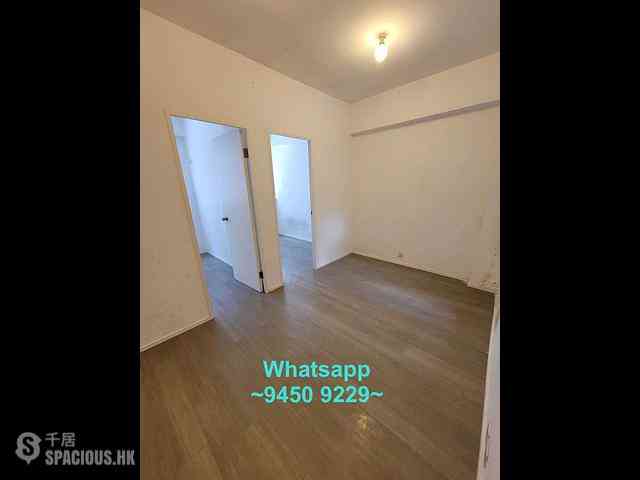 Sheung Wan - 14, Queen's Road West 01