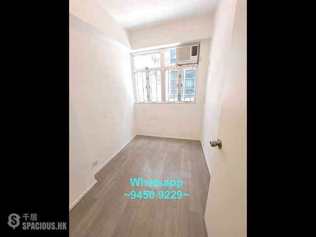 Sheung Wan - 14, Queen's Road West 03