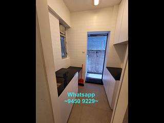 Sheung Wan - 14, Queen's Road West 05