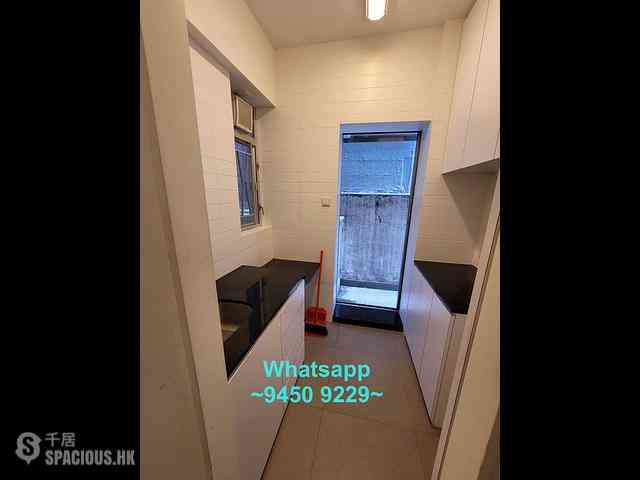 Sheung Wan - 14, Queen's Road West 05