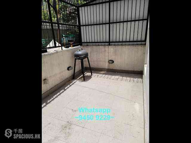 Sheung Wan - 14, Queen's Road West 08