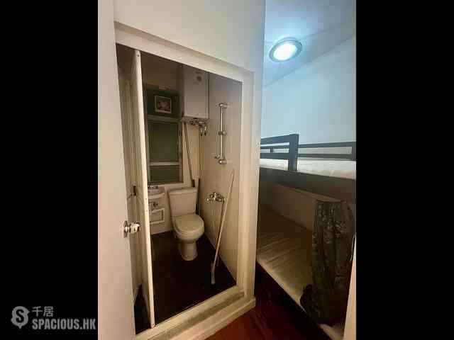 Tung Chung - Seaview Crescent Block 1 06