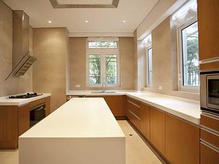 The Peak - 28, Gough Hill Road 03